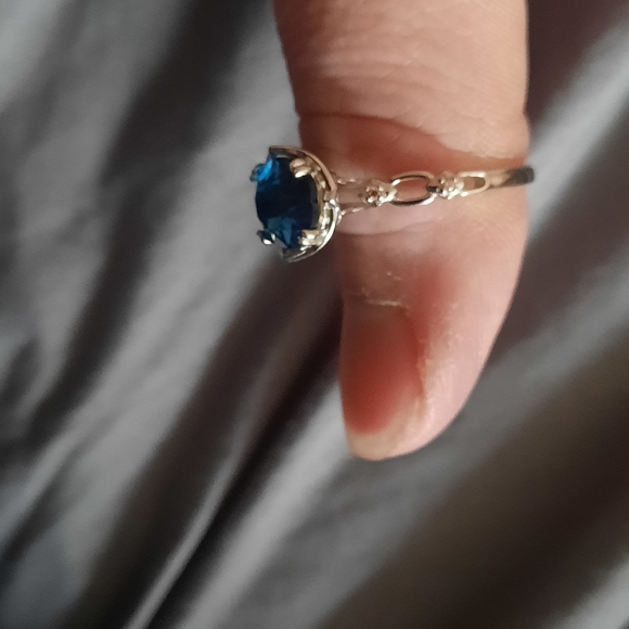 Fragrant Jewels sz 9 ring - Picture 3 of 6